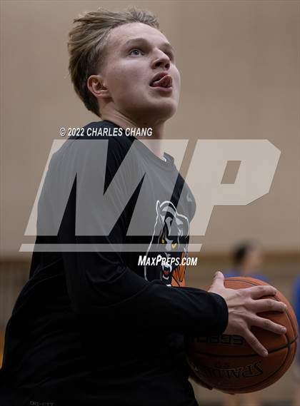 Thumbnail 1 in Terra Linda vs San Domenico (San Domenico Invitational) photogallery.