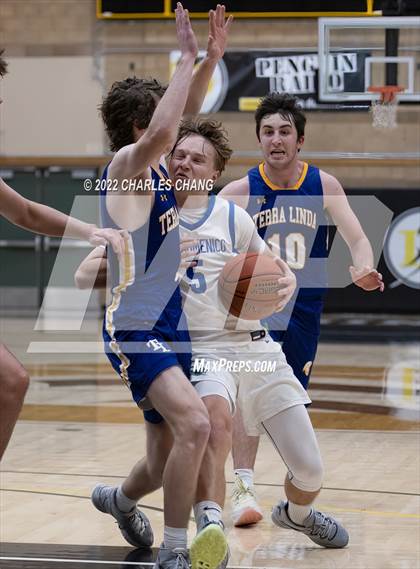 Thumbnail 3 in Terra Linda vs San Domenico (San Domenico Invitational) photogallery.