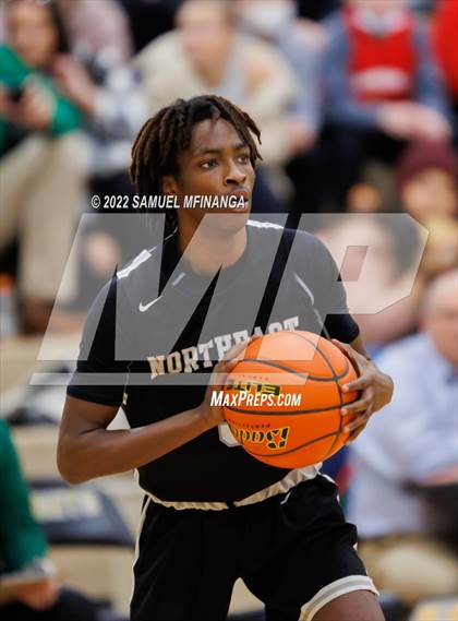 Thumbnail 1 in Pius X vs. Lincoln Northeast photogallery.