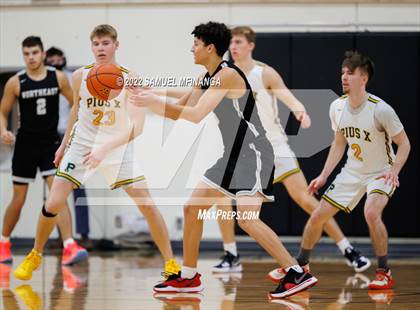 Thumbnail 3 in Pius X vs. Lincoln Northeast photogallery.