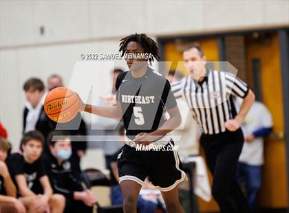 Thumbnail 2 in Pius X vs. Lincoln Northeast photogallery.