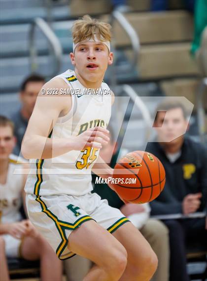 Thumbnail 1 in Pius X vs. Lincoln Northeast photogallery.
