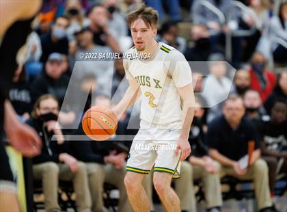 Thumbnail 1 in Pius X vs. Lincoln Northeast photogallery.