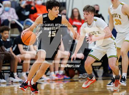 Thumbnail 1 in Pius X vs. Lincoln Northeast photogallery.