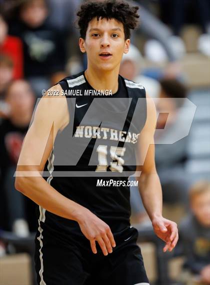 Thumbnail 2 in Pius X vs. Lincoln Northeast photogallery.