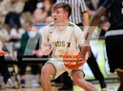 Thumbnail 2 in Pius X vs. Lincoln Northeast photogallery.