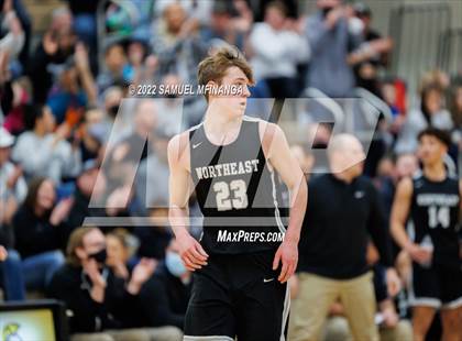 Thumbnail 2 in Pius X vs. Lincoln Northeast photogallery.