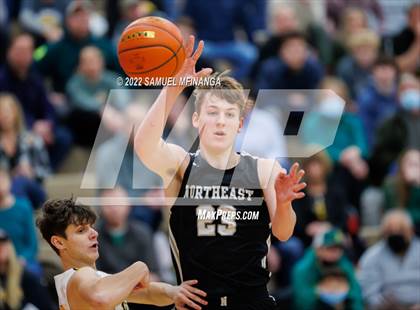 Thumbnail 2 in Pius X vs. Lincoln Northeast photogallery.