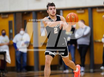 Thumbnail 3 in Pius X vs. Lincoln Northeast photogallery.