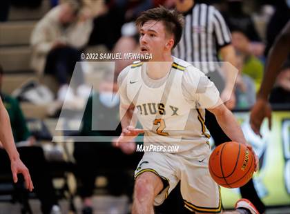 Thumbnail 1 in Pius X vs. Lincoln Northeast photogallery.