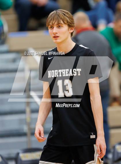 Thumbnail 1 in Pius X vs. Lincoln Northeast photogallery.