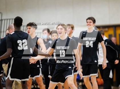 Thumbnail 2 in Pius X vs. Lincoln Northeast photogallery.