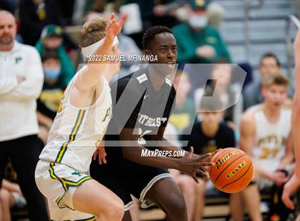 Thumbnail 2 in Pius X vs. Lincoln Northeast photogallery.
