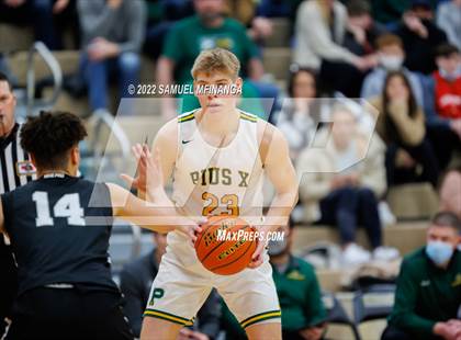 Thumbnail 1 in Pius X vs. Lincoln Northeast photogallery.