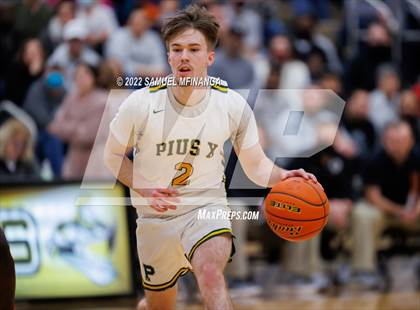 Thumbnail 2 in Pius X vs. Lincoln Northeast photogallery.