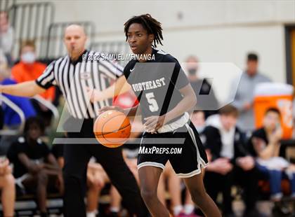 Thumbnail 2 in Pius X vs. Lincoln Northeast photogallery.