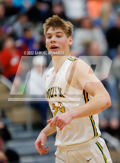 Thumbnail 1 in Pius X vs. Lincoln Northeast photogallery.