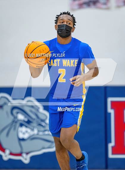Thumbnail 3 in East Wake vs Terry Sanford (NCHSAA 3A - Second Round) photogallery.