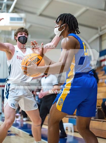 Thumbnail 1 in East Wake vs Terry Sanford (NCHSAA 3A - Second Round) photogallery.