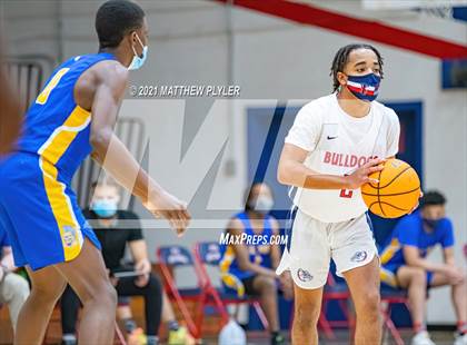 Thumbnail 3 in East Wake vs Terry Sanford (NCHSAA 3A - Second Round) photogallery.