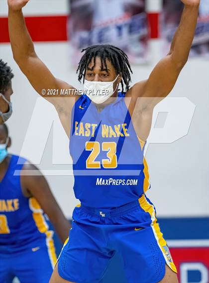 Thumbnail 2 in East Wake vs Terry Sanford (NCHSAA 3A - Second Round) photogallery.
