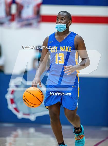 Thumbnail 1 in East Wake vs Terry Sanford (NCHSAA 3A - Second Round) photogallery.