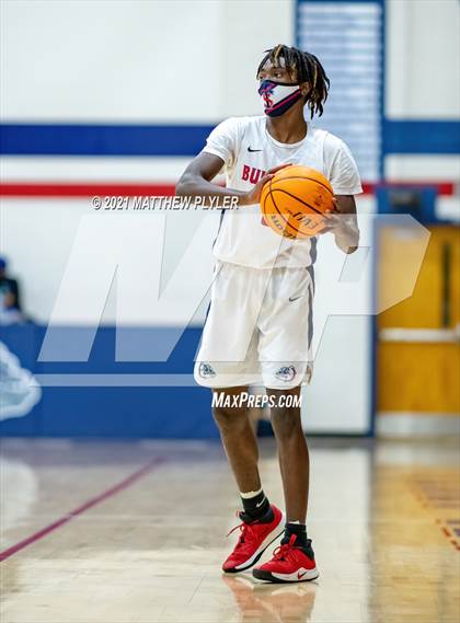 Thumbnail 1 in East Wake vs Terry Sanford (NCHSAA 3A - Second Round) photogallery.