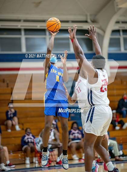 Thumbnail 1 in East Wake vs Terry Sanford (NCHSAA 3A - Second Round) photogallery.