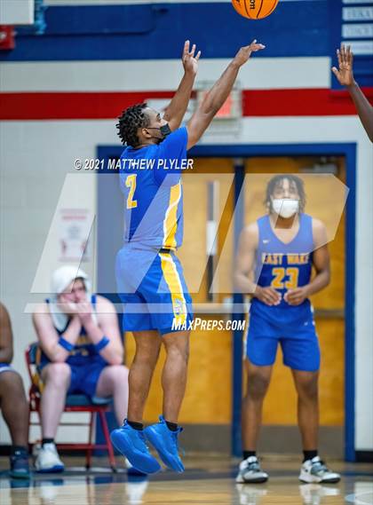 Thumbnail 3 in East Wake vs Terry Sanford (NCHSAA 3A - Second Round) photogallery.