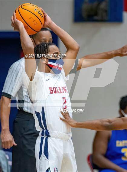 Thumbnail 2 in East Wake vs Terry Sanford (NCHSAA 3A - Second Round) photogallery.
