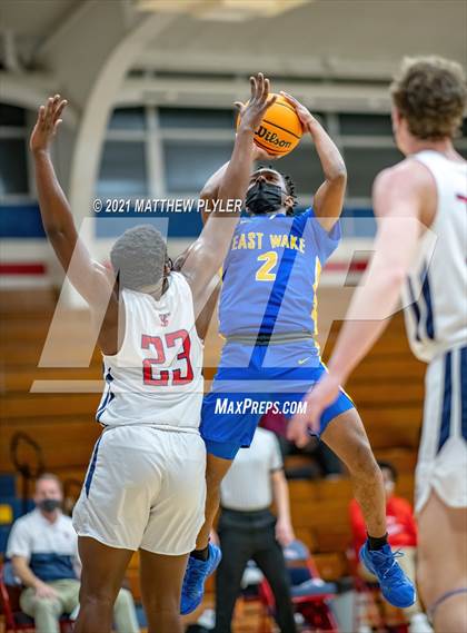 Thumbnail 2 in East Wake vs Terry Sanford (NCHSAA 3A - Second Round) photogallery.