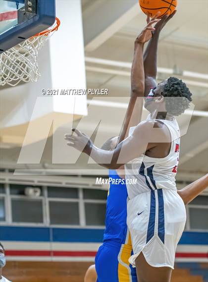 Thumbnail 2 in East Wake vs Terry Sanford (NCHSAA 3A - Second Round) photogallery.