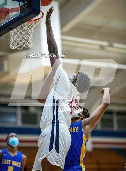 Thumbnail 2 in East Wake vs Terry Sanford (NCHSAA 3A - Second Round) photogallery.
