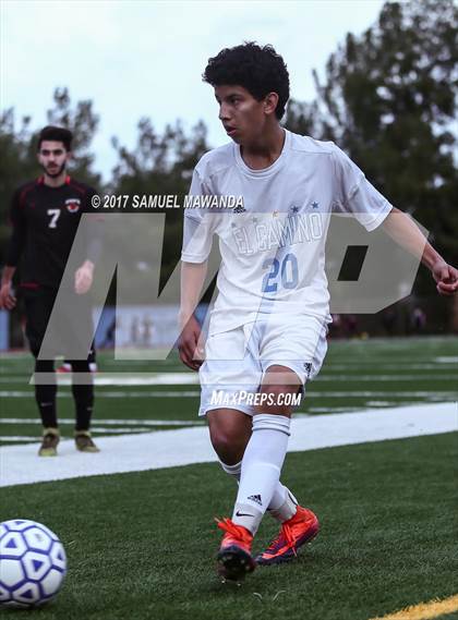 Thumbnail 3 in Taft vs El Camino Real photogallery.