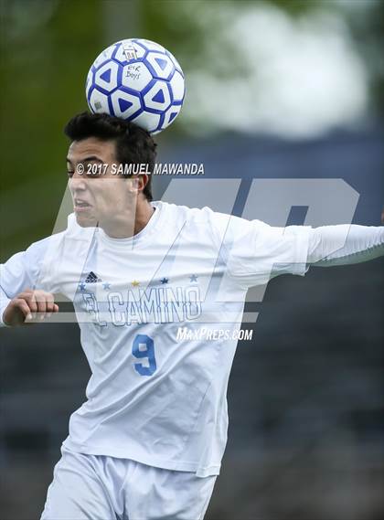 Thumbnail 1 in Taft vs El Camino Real photogallery.