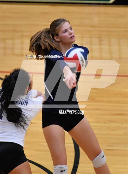 Thumbnail 1 in Boerne-Champion vs Austin (Class 5A Bidistrict) photogallery.