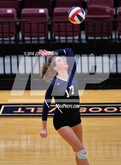 Thumbnail 3 in Boerne-Champion vs Austin (Class 5A Bidistrict) photogallery.