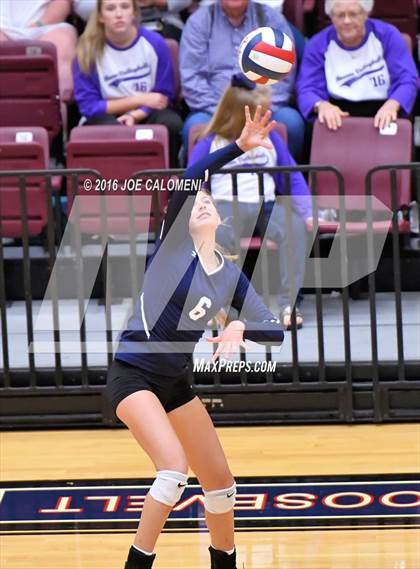 Thumbnail 1 in Boerne-Champion vs Austin (Class 5A Bidistrict) photogallery.
