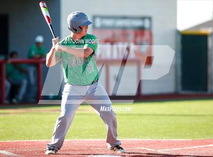 Thumbnail 3 in Floydada vs. Tahoka (UIL 2A Bi-District Round) photogallery.
