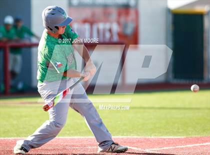 Thumbnail 1 in Floydada vs. Tahoka (UIL 2A Bi-District Round) photogallery.