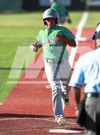 Thumbnail 1 in Floydada vs. Tahoka (UIL 2A Bi-District Round) photogallery.