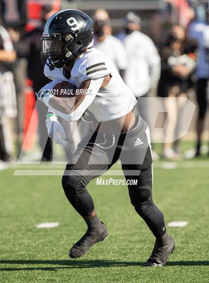 Thumbnail 2 in Westlake vs Cibolo Steele (UIL 6A-D1 Quarterfinal Playoff) photogallery.