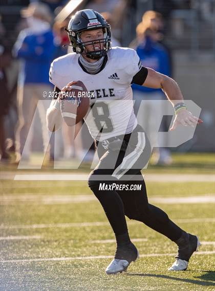 Thumbnail 3 in Westlake vs Cibolo Steele (UIL 6A-D1 Quarterfinal Playoff) photogallery.