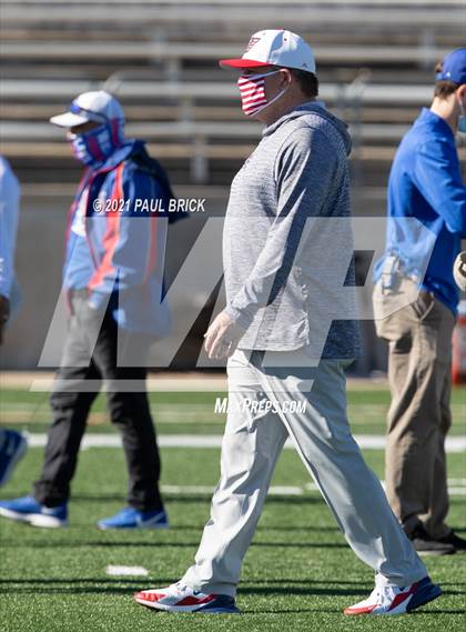 Thumbnail 1 in Westlake vs Cibolo Steele (UIL 6A-D1 Quarterfinal Playoff) photogallery.