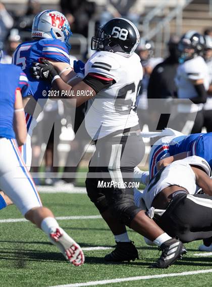Thumbnail 3 in Westlake vs Cibolo Steele (UIL 6A-D1 Quarterfinal Playoff) photogallery.