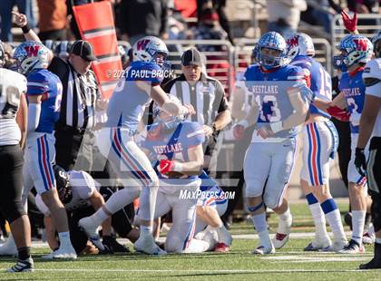 Thumbnail 3 in Westlake vs Cibolo Steele (UIL 6A-D1 Quarterfinal Playoff) photogallery.