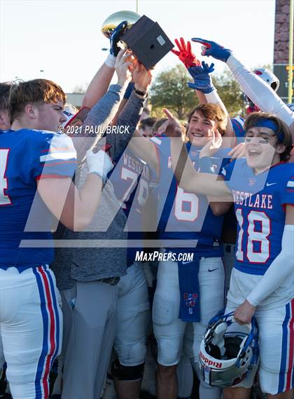 Thumbnail 2 in Westlake vs Cibolo Steele (UIL 6A-D1 Quarterfinal Playoff) photogallery.