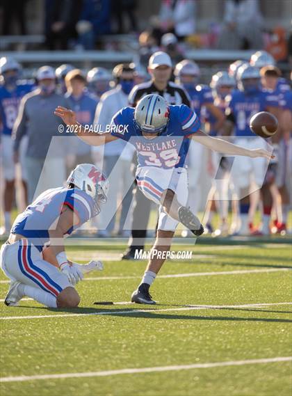 Thumbnail 2 in Westlake vs Cibolo Steele (UIL 6A-D1 Quarterfinal Playoff) photogallery.