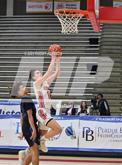 Thumbnail 3 in Tomball vs.Sterling McDonald's Texas Invitational) photogallery.