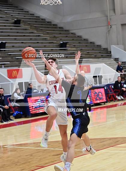 Thumbnail 1 in Tomball vs.Sterling McDonald's Texas Invitational) photogallery.